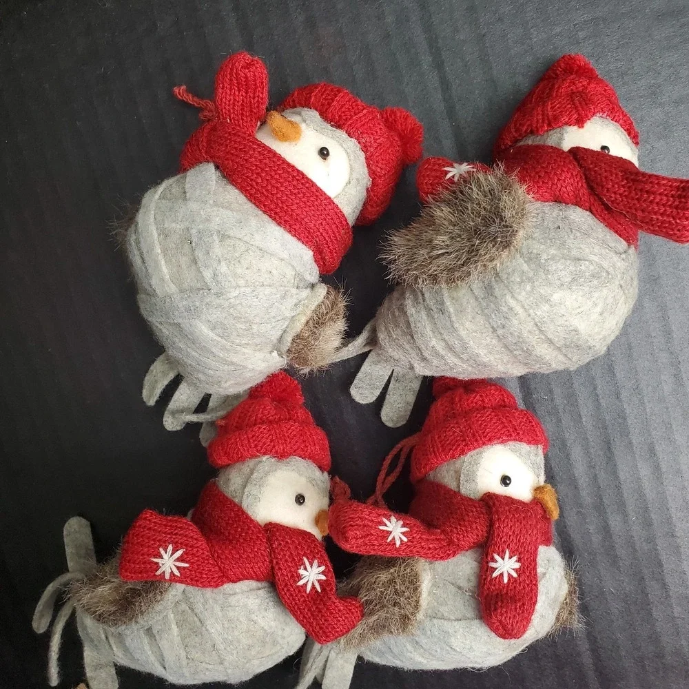 Gray‎ Felt Christmas Birds W/ Red Winter Hat Scarf Set Of 4 Tiered Tray Decor *